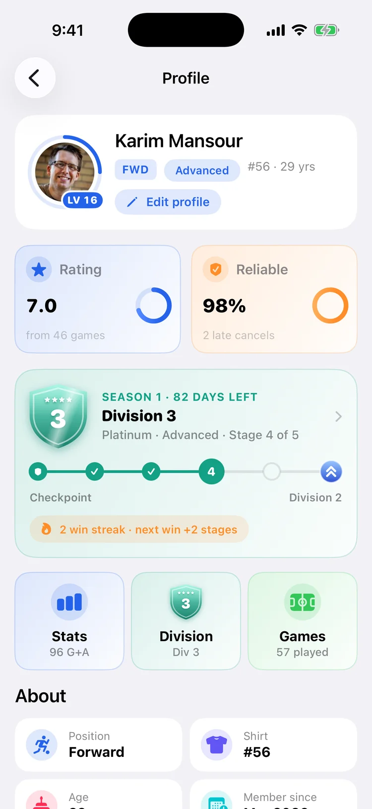 A player profile in Golazo with rating, reliability and division